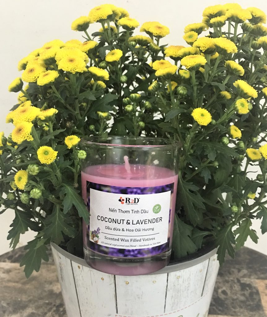 nến thơm tinh dầu lavender